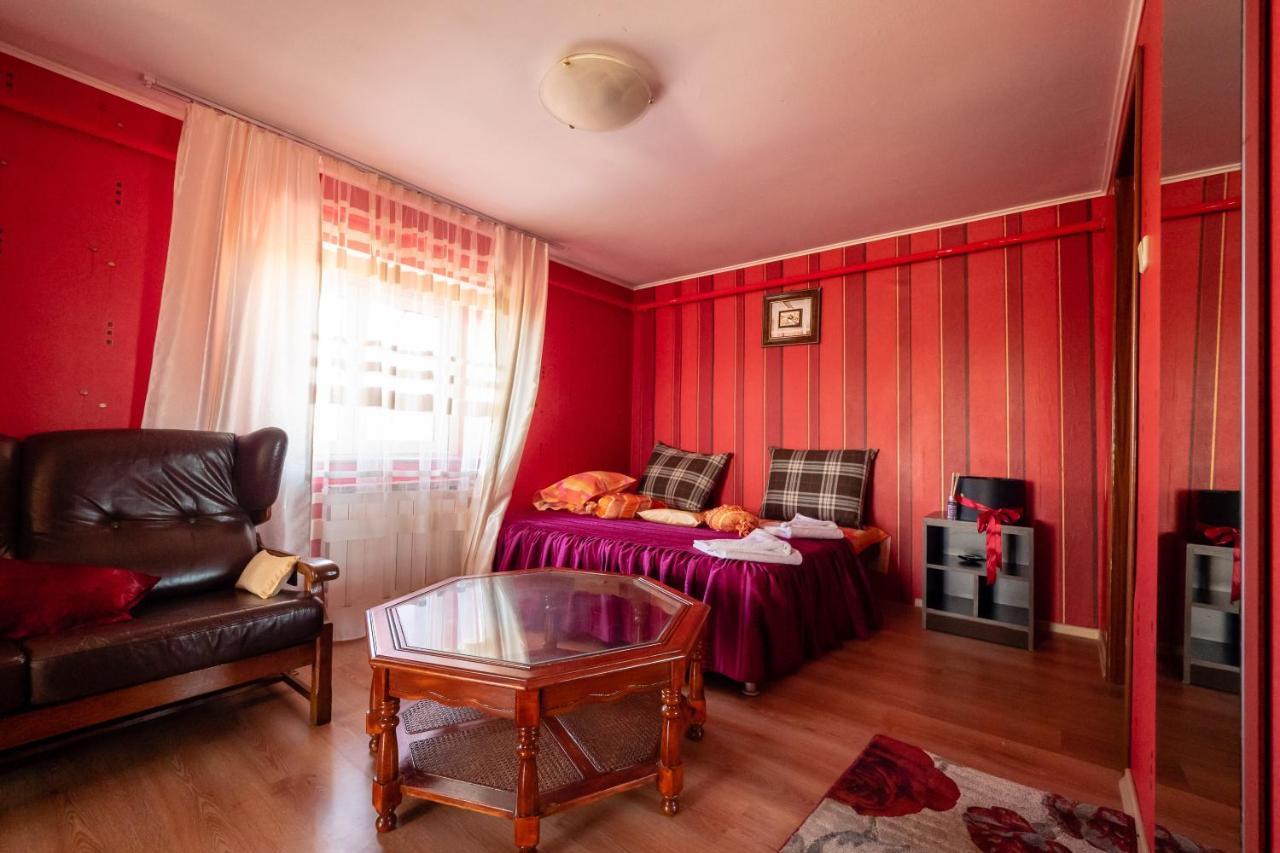 Pension Motanul Galanton Snagov Bagian luar foto
